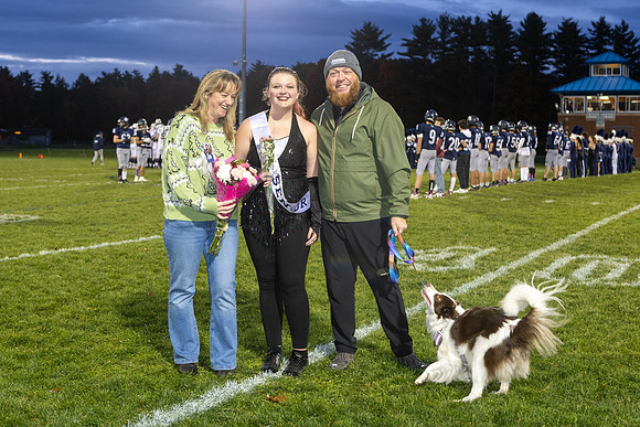 MV Senior Night Oct 2025-58
