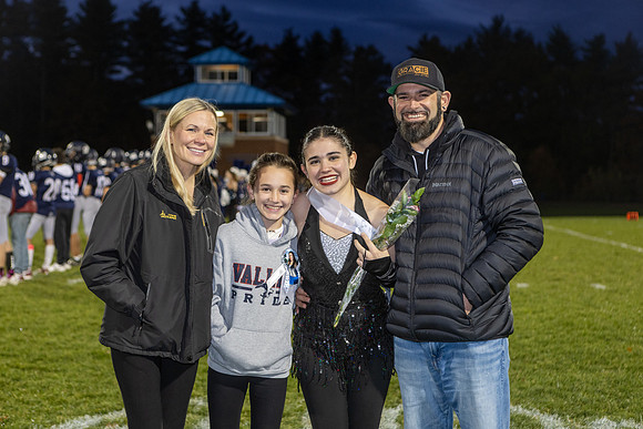 MV Senior Night Oct 2025-95