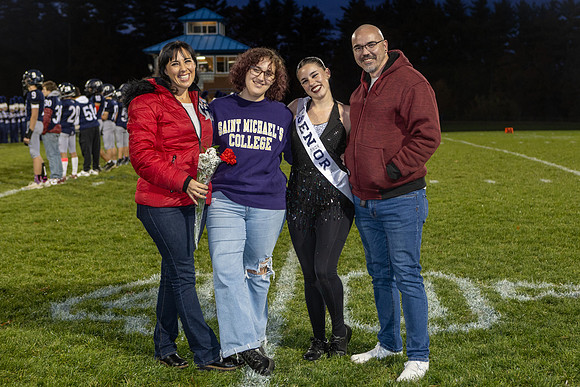 MV Senior Night Oct 2025-90