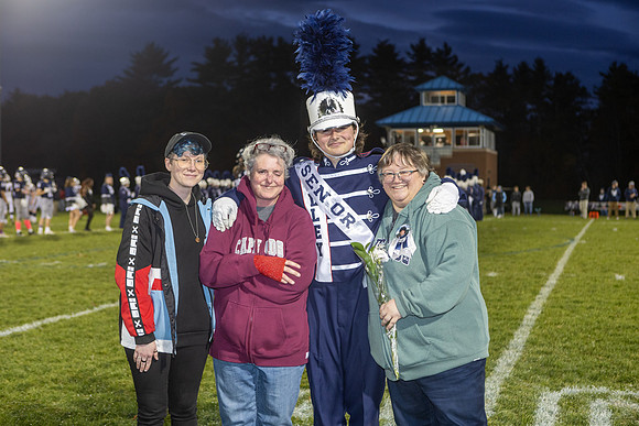 MV Senior Night Oct 2025-100