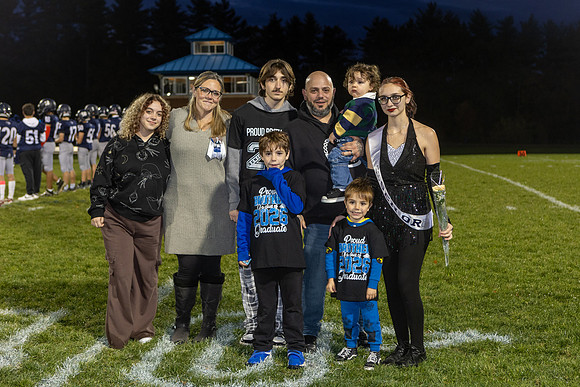 MV Senior Night Oct 2025-107