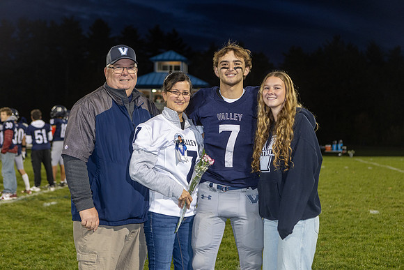 MV Senior Night Oct 2025-123