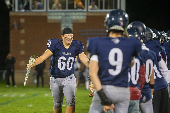 MV Senior Night Oct 2025-124