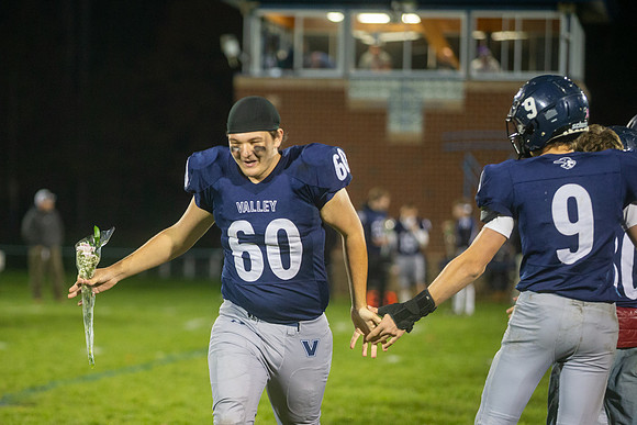 MV Senior Night Oct 2025-126