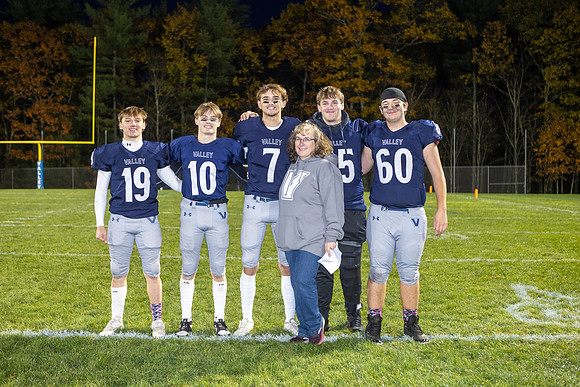 MV Senior Night Oct 2025-151