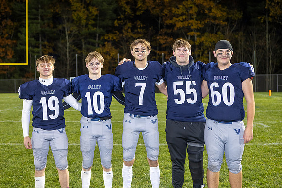 MV Senior Night Oct 2025-149