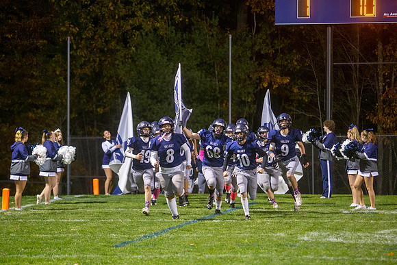 MV Senior Night Oct 2025-181