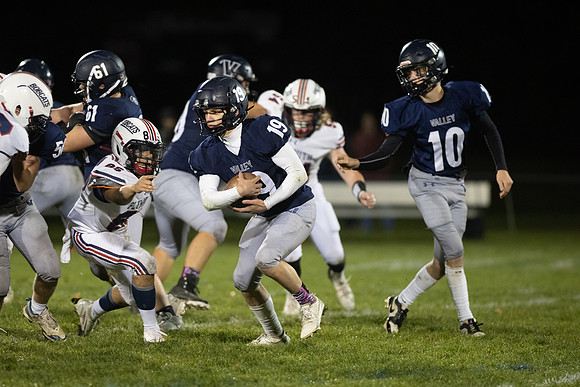 MV Senior Night Oct 2025-232