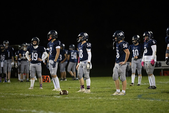 MV Senior Night Oct 2025-249